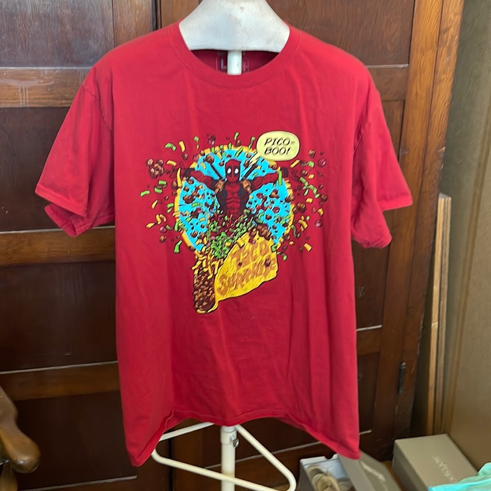 Loot Wear Deadpool T-shirt